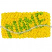 Солнечная композиция из желтых и зеленых хризантем